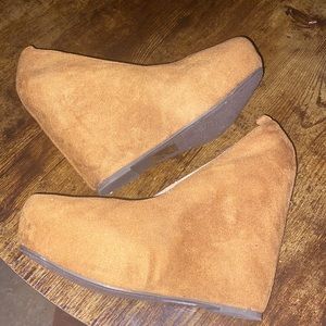 Suede platforms